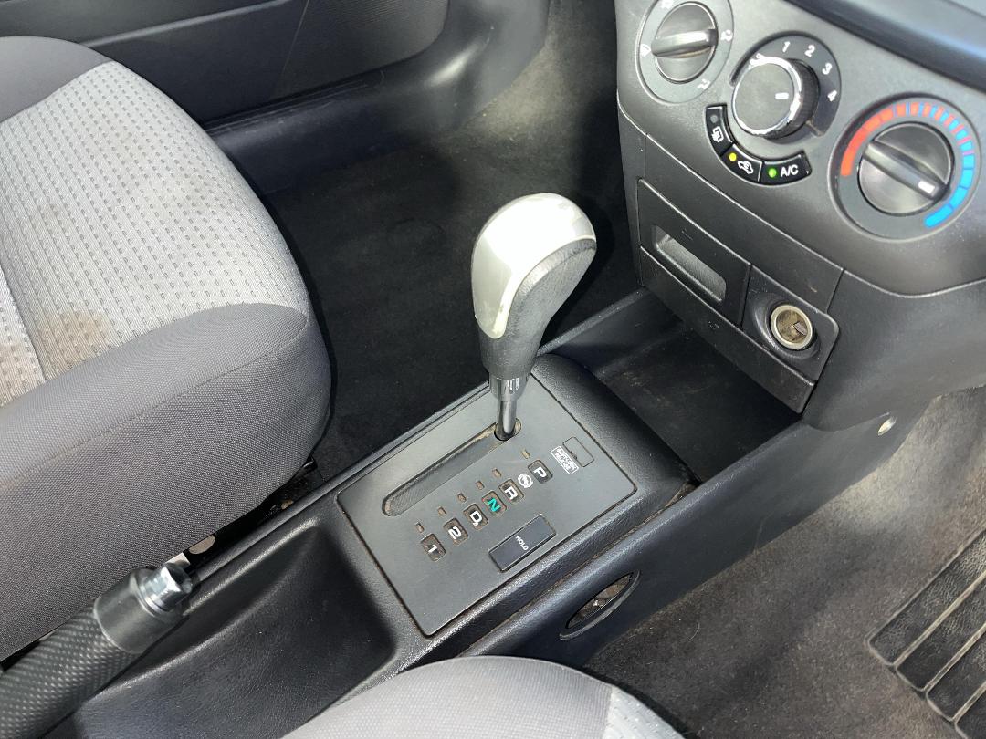 Photo '18' of Holden Barina Photo '18' of Holden Barina