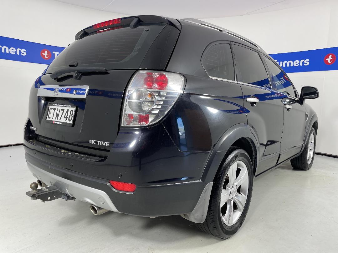 Photo '7' of Holden Captiva 7