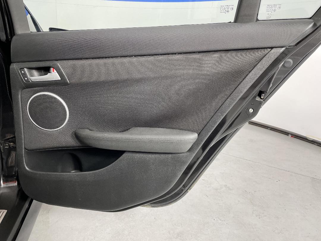 Photo '19' of Holden Commodore