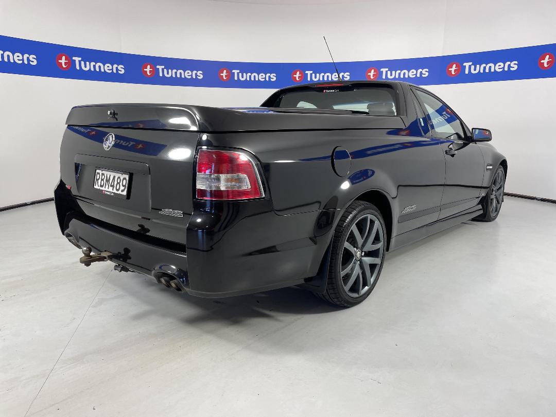 Photo '7' of Holden Commodore