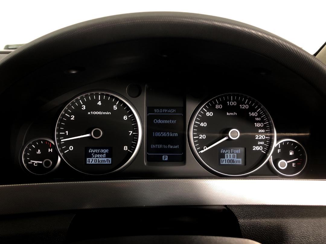 Photo '21' of Holden Commodore