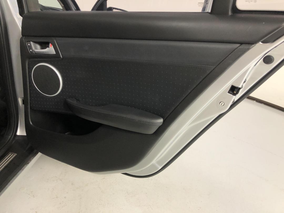 Photo '19' of Holden Commodore