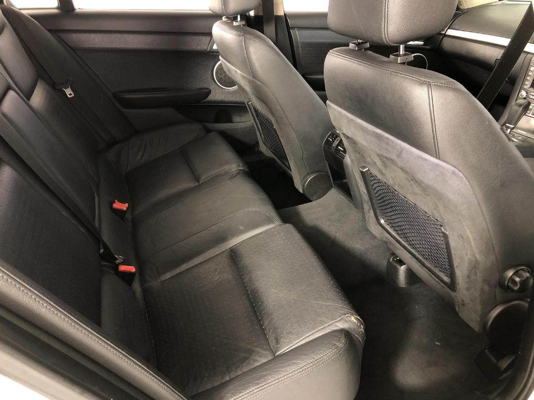 Photo '20' of Holden Commodore