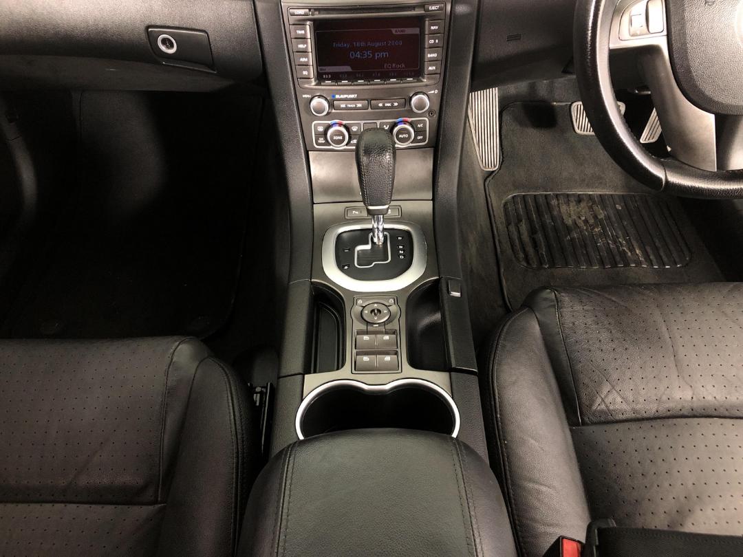 Photo '18' of Holden Commodore