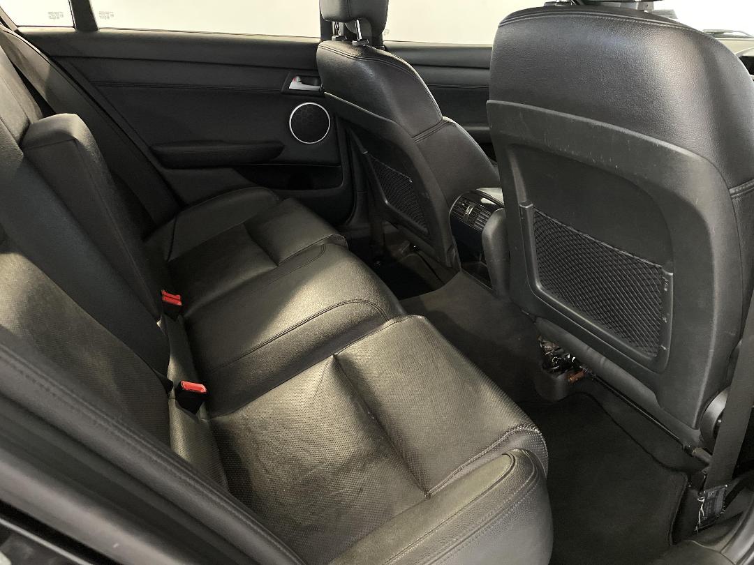 Photo '20' of Holden Commodore