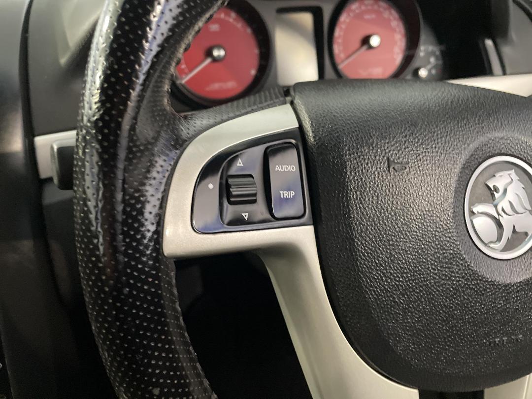 Photo '23' of Holden Commodore