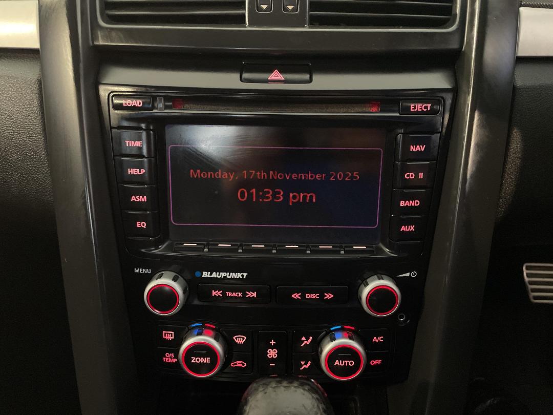 Photo '29' of Holden Commodore