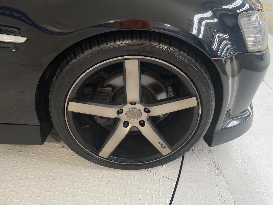 Photo '9' of Holden Commodore