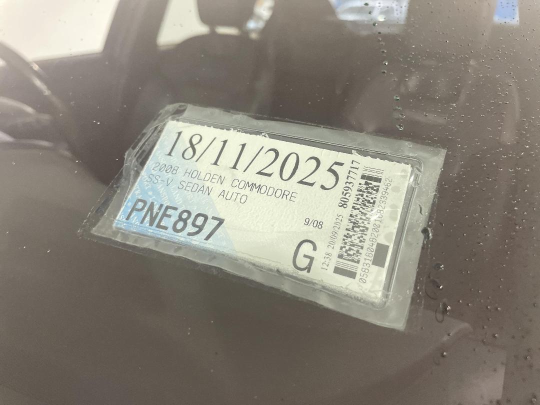 Photo '31' of Holden Commodore