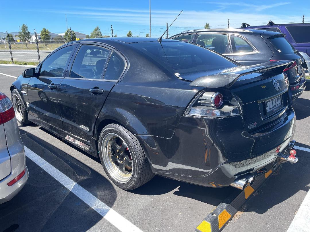 Photo '6' of Holden Commodore SS Photo '6' of Holden Commodore SS