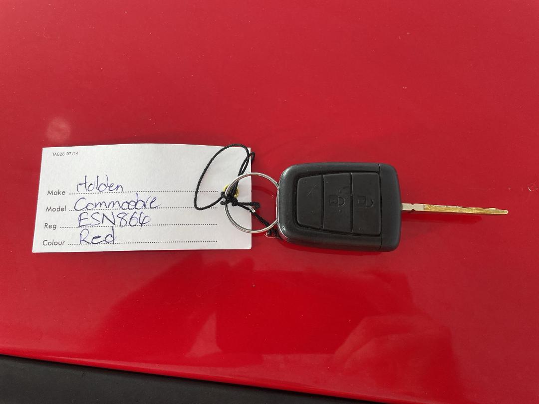 Photo '22' of Holden Commodore