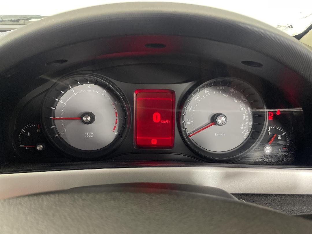 Photo '21' of Holden Commodore