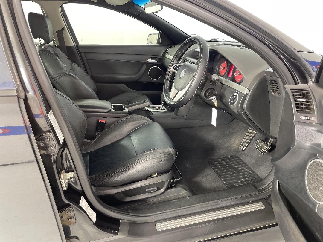 Photo '16' of Holden Commodore