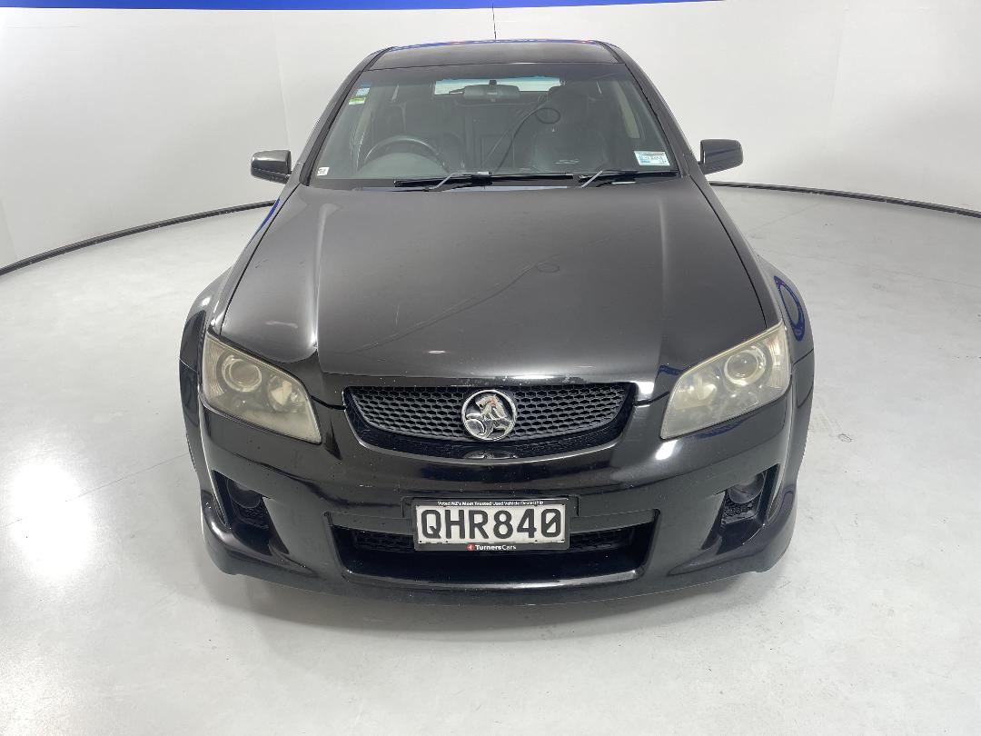 Photo '2' of Holden Commodore