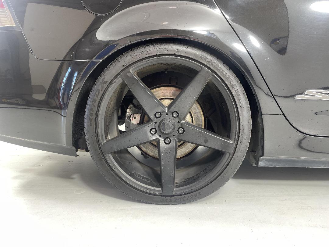 Photo '12' of Holden Commodore