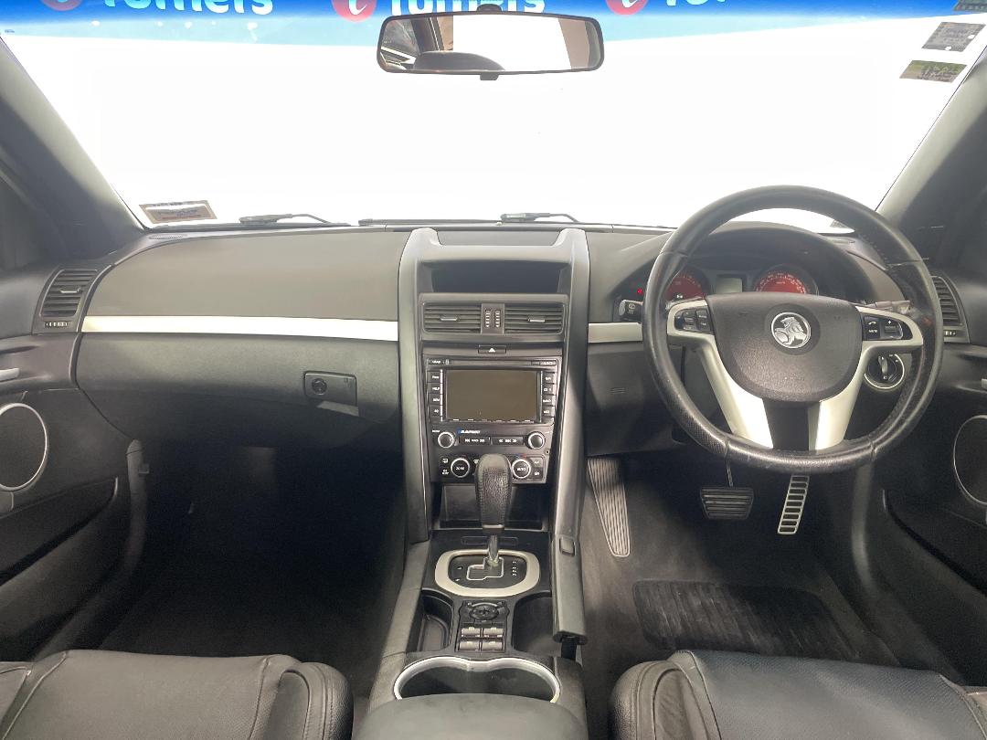 Photo '17' of Holden Commodore