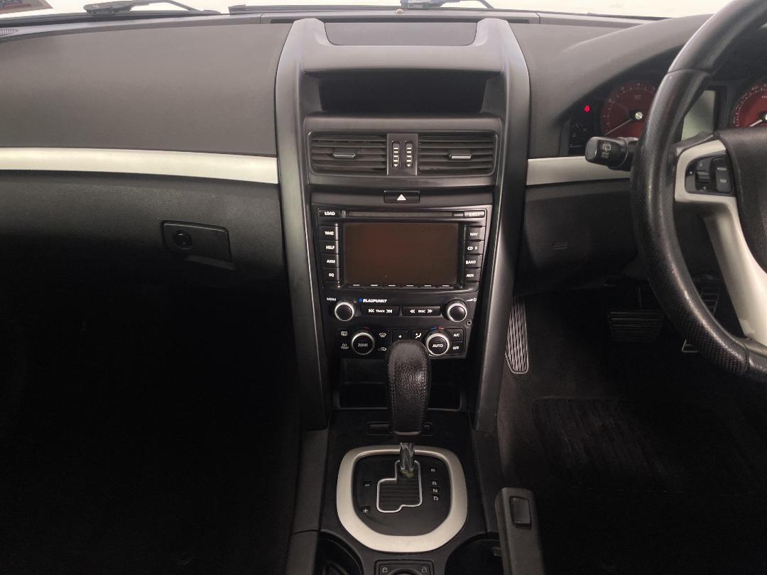 Photo '18' of Holden Commodore