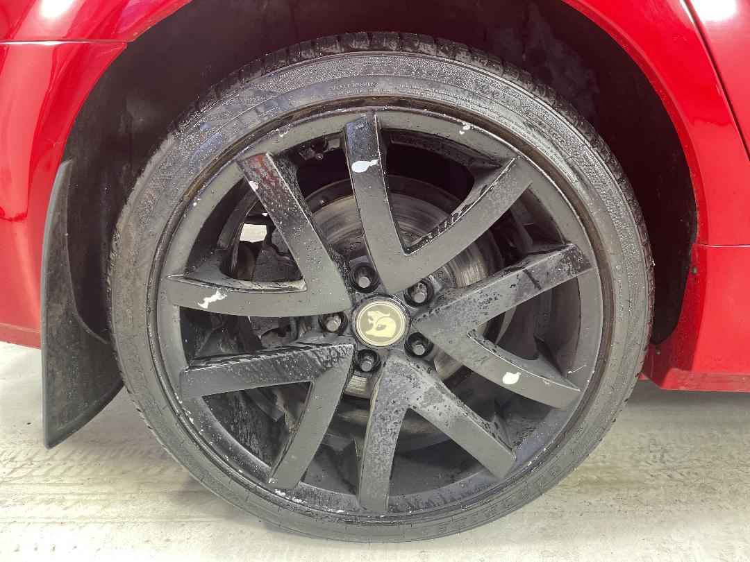 Photo '12' of Holden Commodore