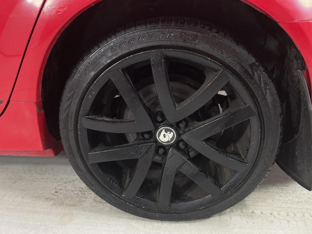 Photo '11' of Holden Commodore