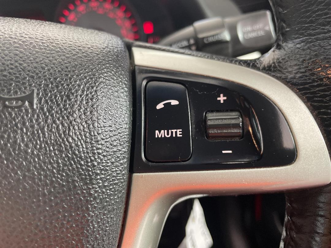 Photo '25' of Holden Commodore