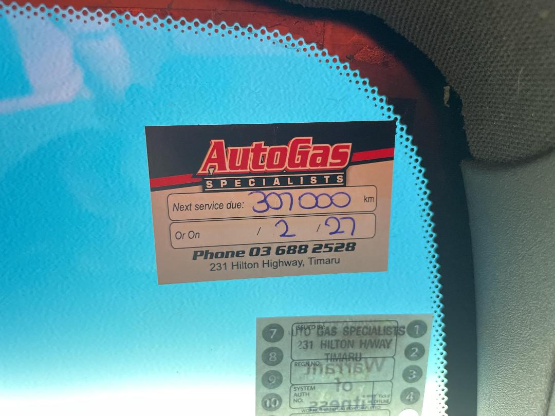 Photo '26' of Holden Commodore