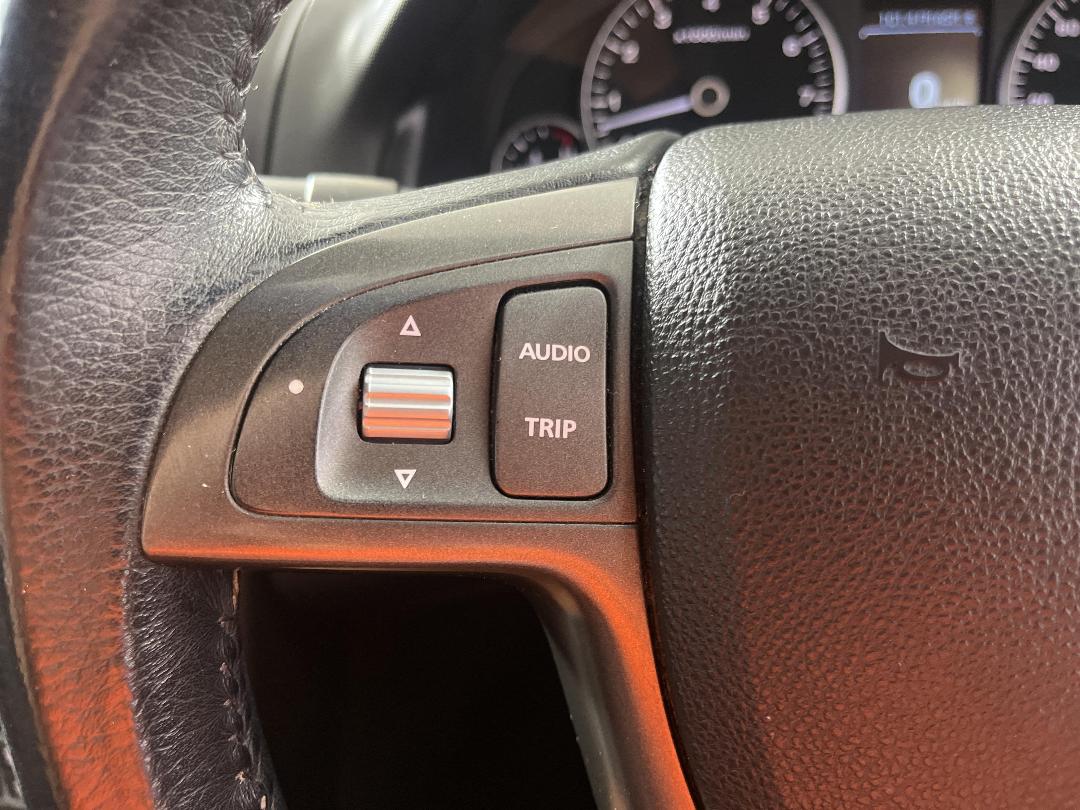 Photo '25' of Holden Commodore Photo '25' of Holden Commodore