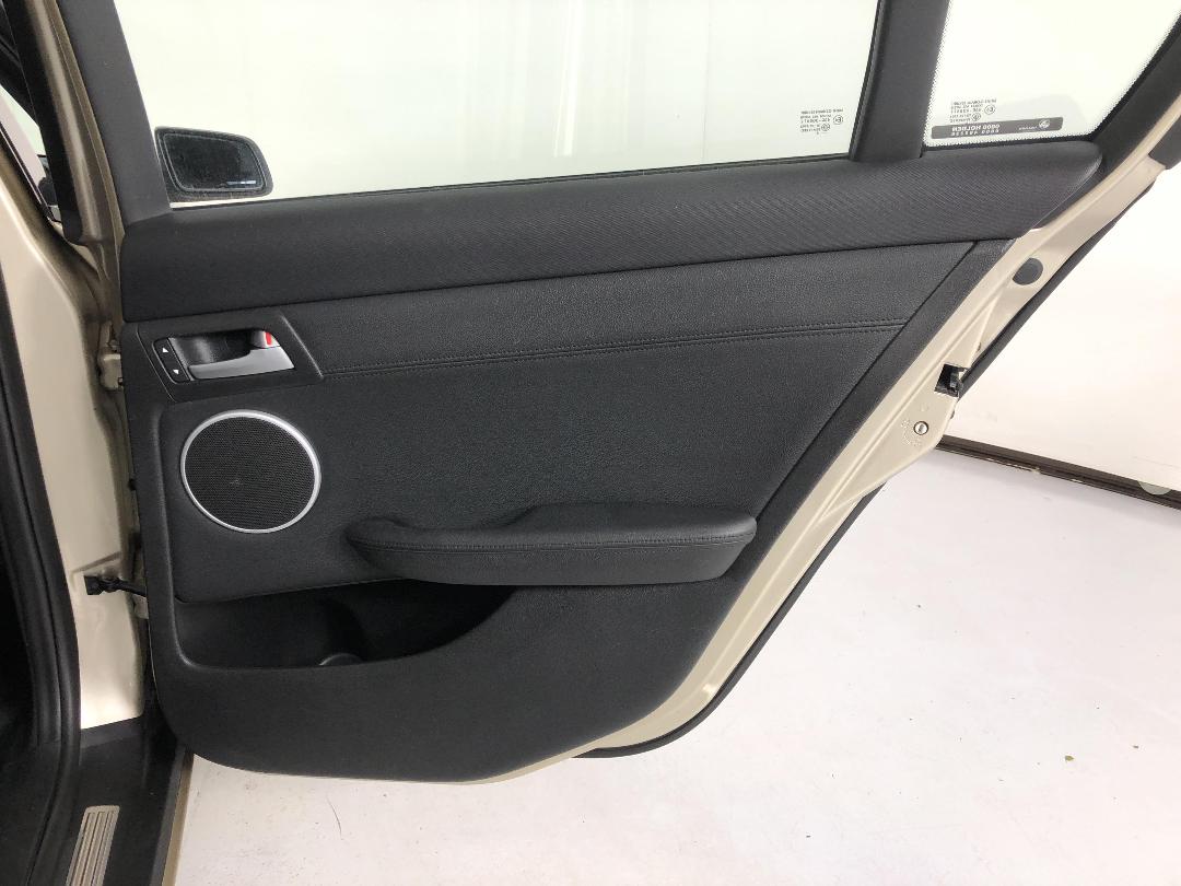 Photo '19' of Holden Commodore