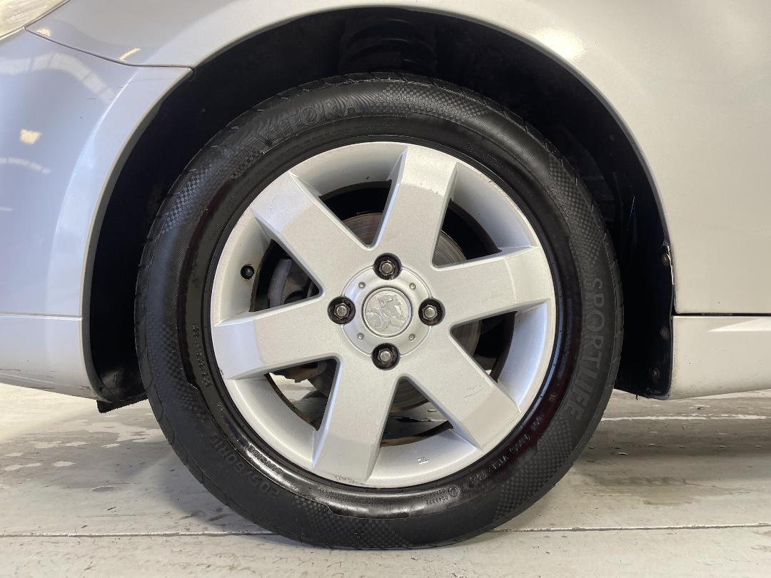 Photo '10' of Holden Epica Photo '10' of Holden Epica