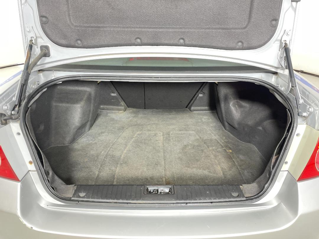 Photo '14' of Holden Epica Photo '14' of Holden Epica