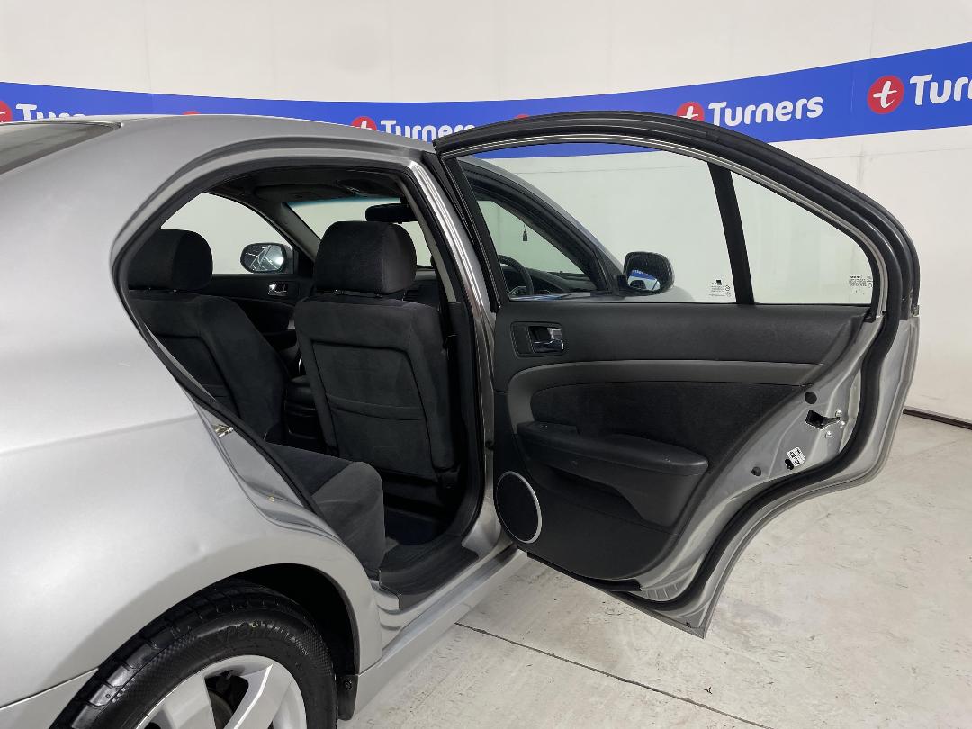 Photo '19' of Holden Epica Photo '19' of Holden Epica