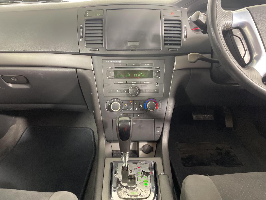 Photo '18' of Holden Epica Photo '18' of Holden Epica