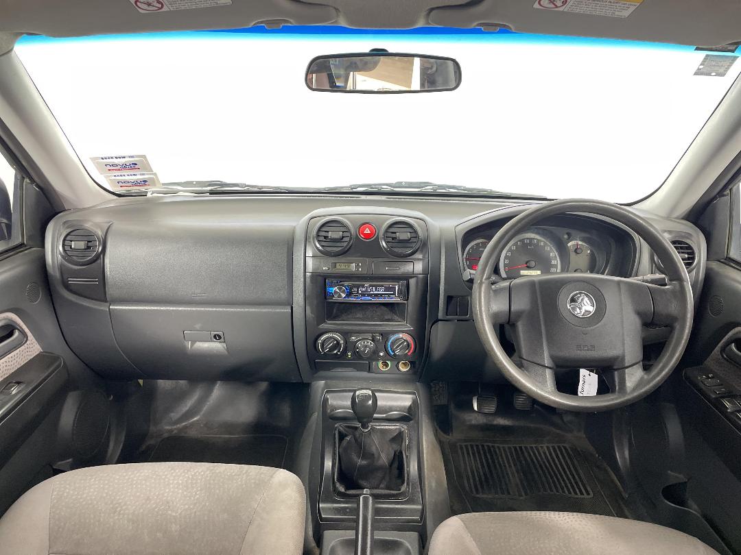 Photo '17' of Holden Rodeo 4X2