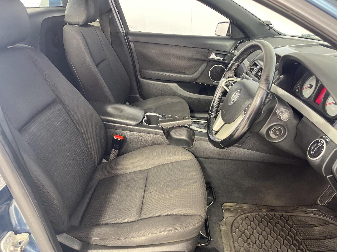 Photo '16' of Holden UTE