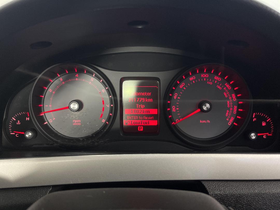 Photo '19' of Holden UTE