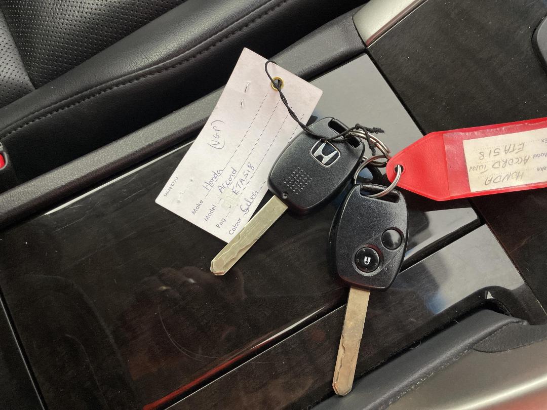 Photo '22' of Honda Accord