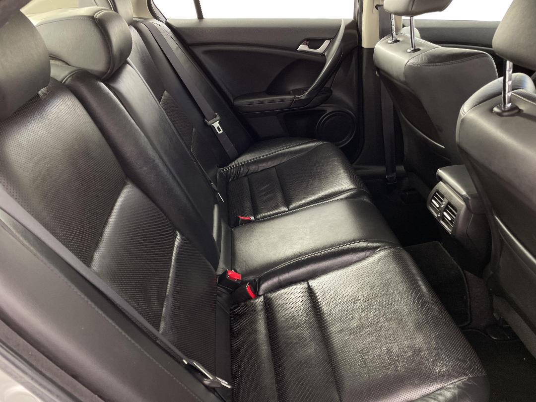 Photo '20' of Honda Accord