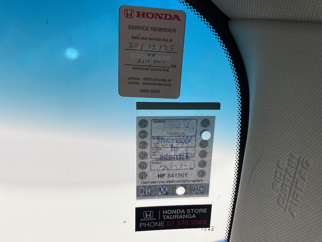 Photo '28' of Honda Accord