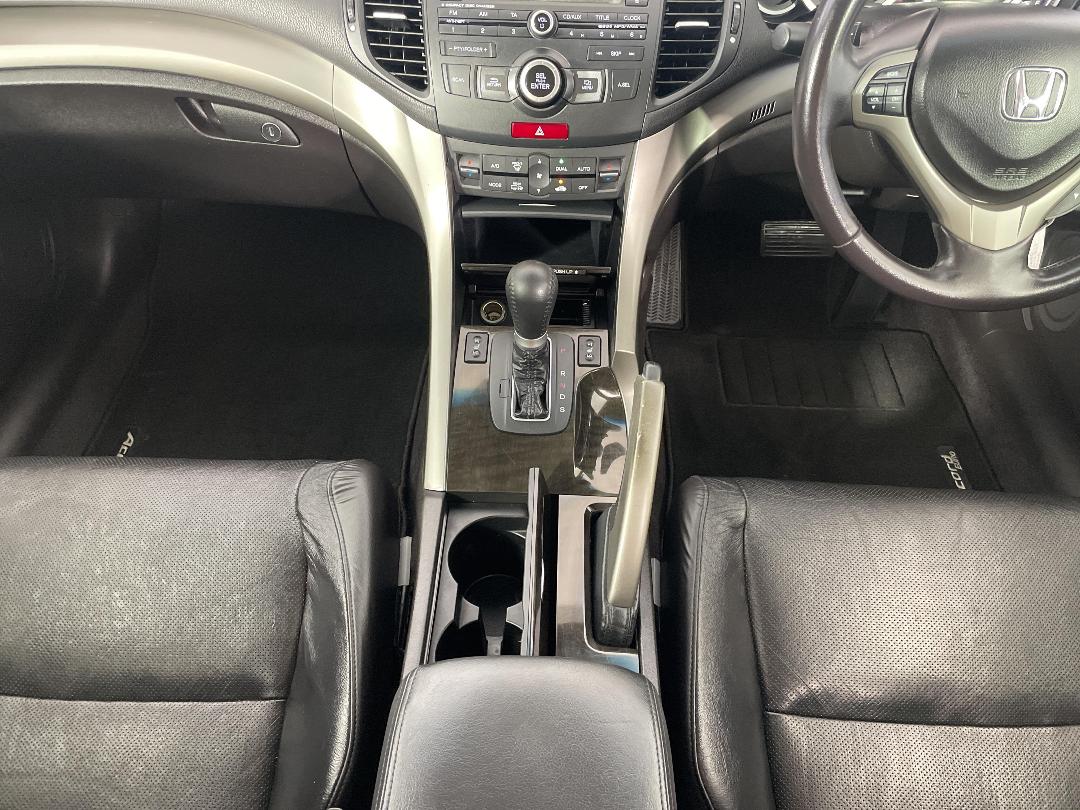 Photo '18' of Honda Accord Photo '18' of Honda Accord