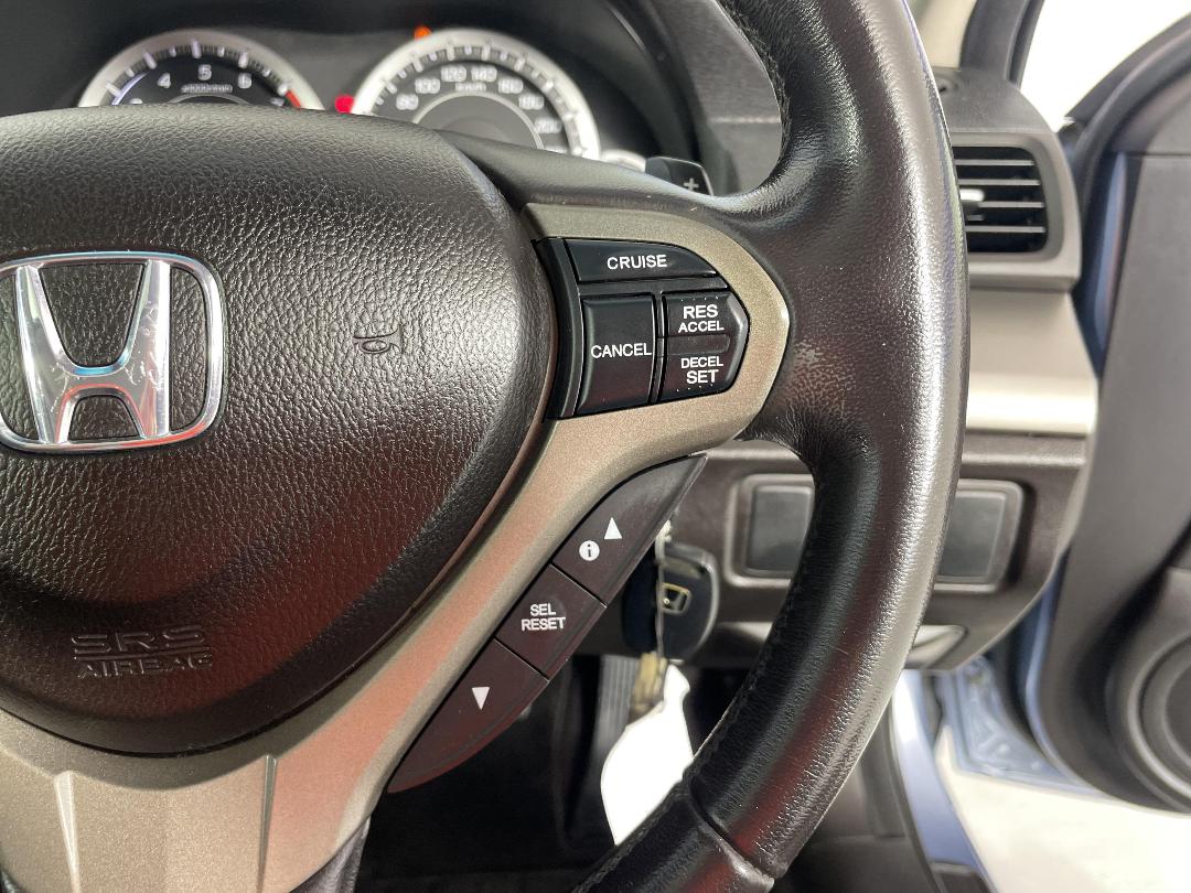 Photo '25' of Honda Accord Photo '25' of Honda Accord