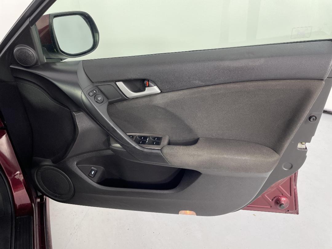 Photo '15' of Honda Accord