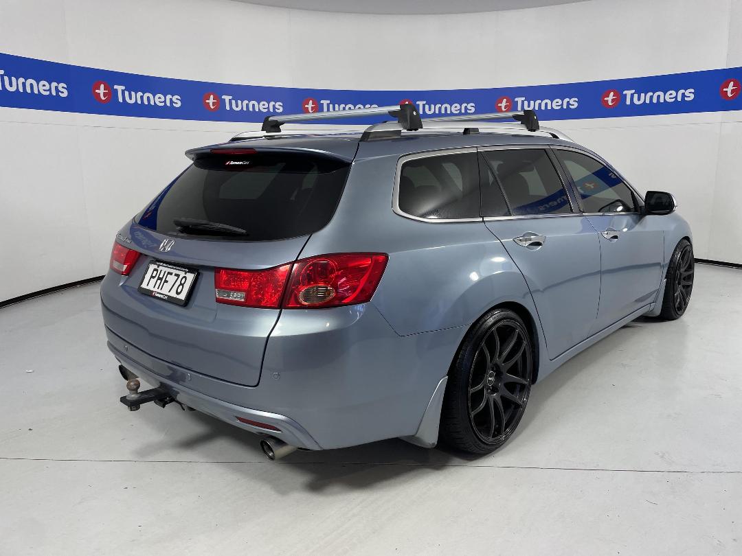 Photo '7' of Honda Accord