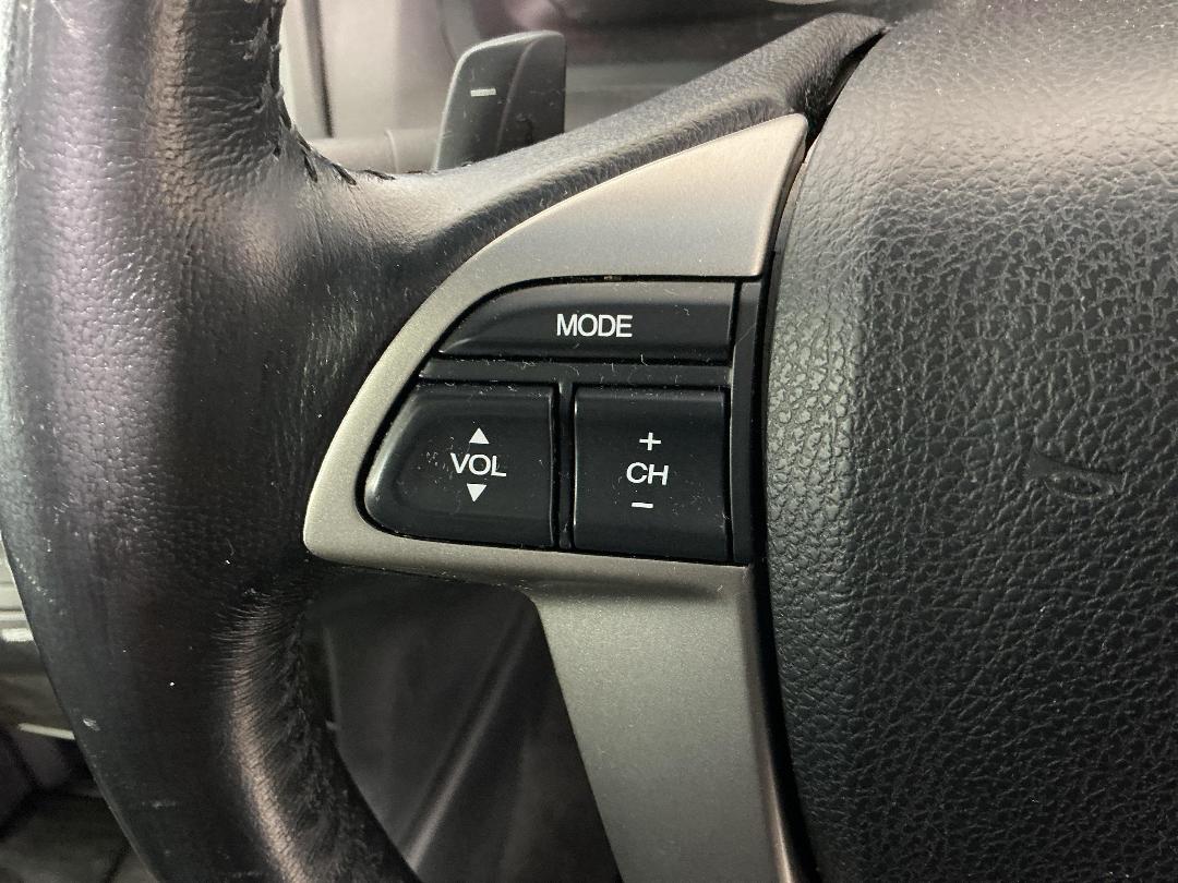 Photo '25' of Honda Accord Photo '25' of Honda Accord