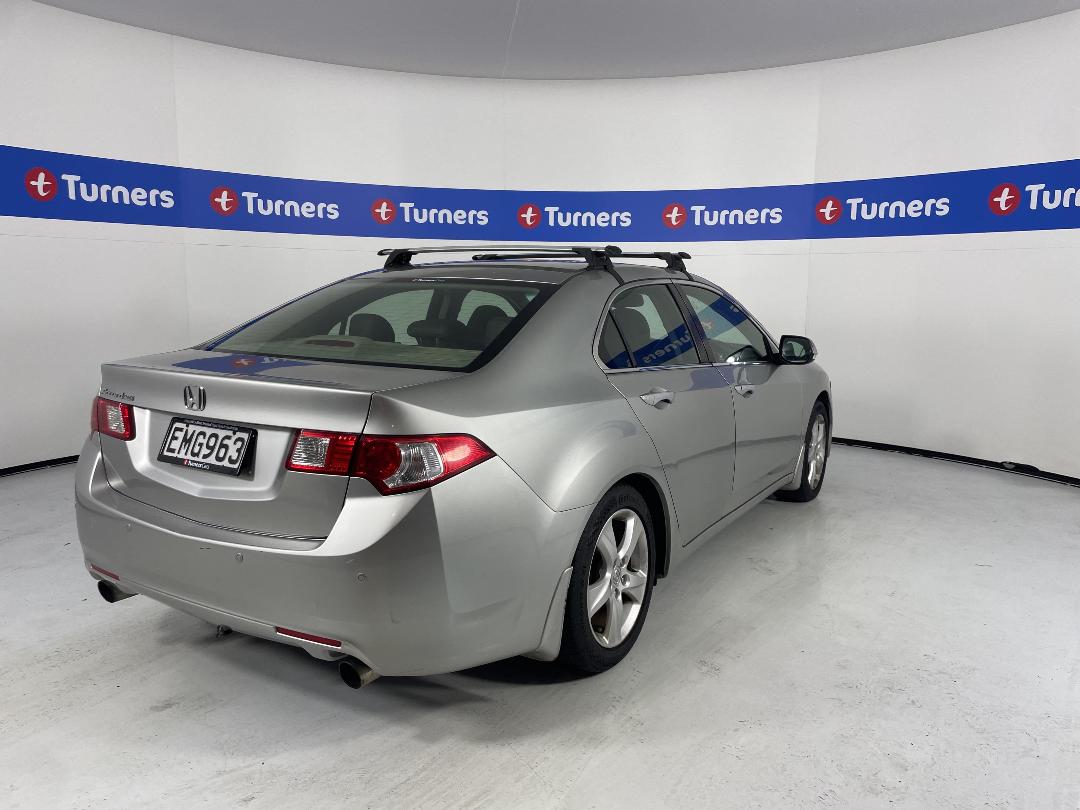 Photo '7' of Honda Accord