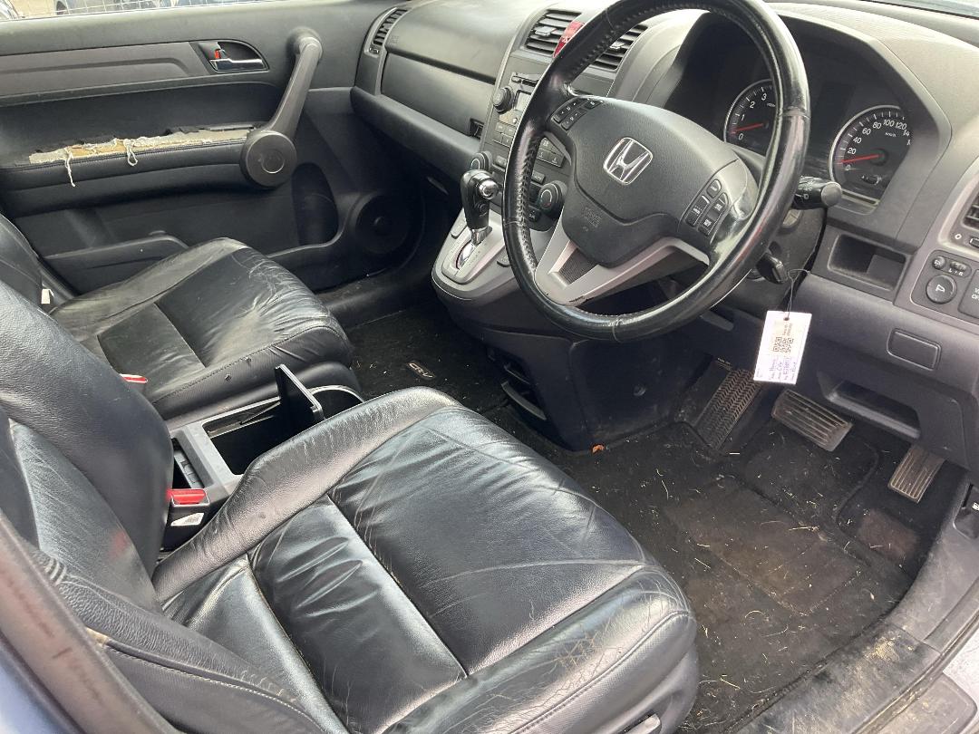 Photo '13' of Honda CRV Sport