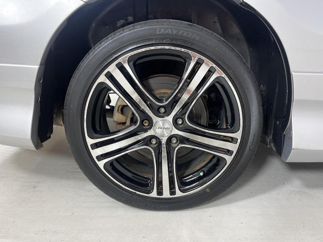 Photo '12' of Honda Elysion