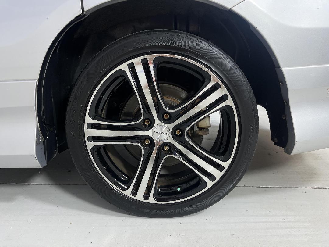 Photo '11' of Honda Elysion