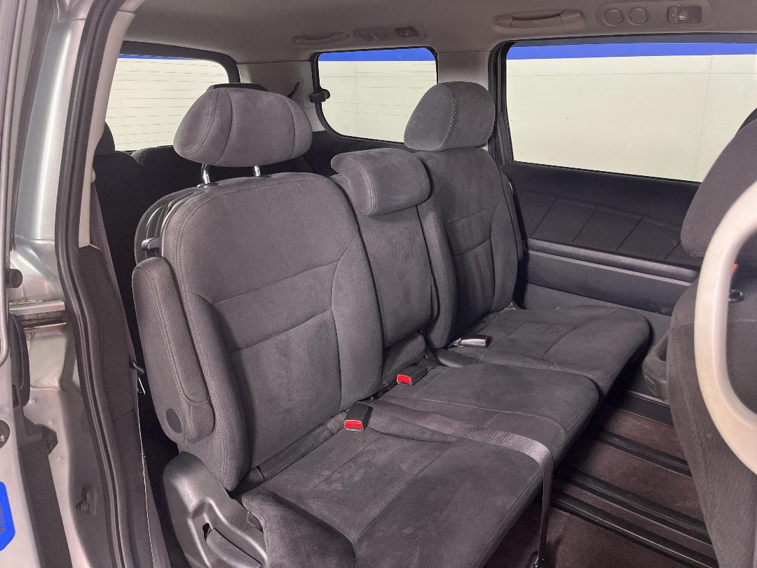 Photo '19' of Honda Elysion