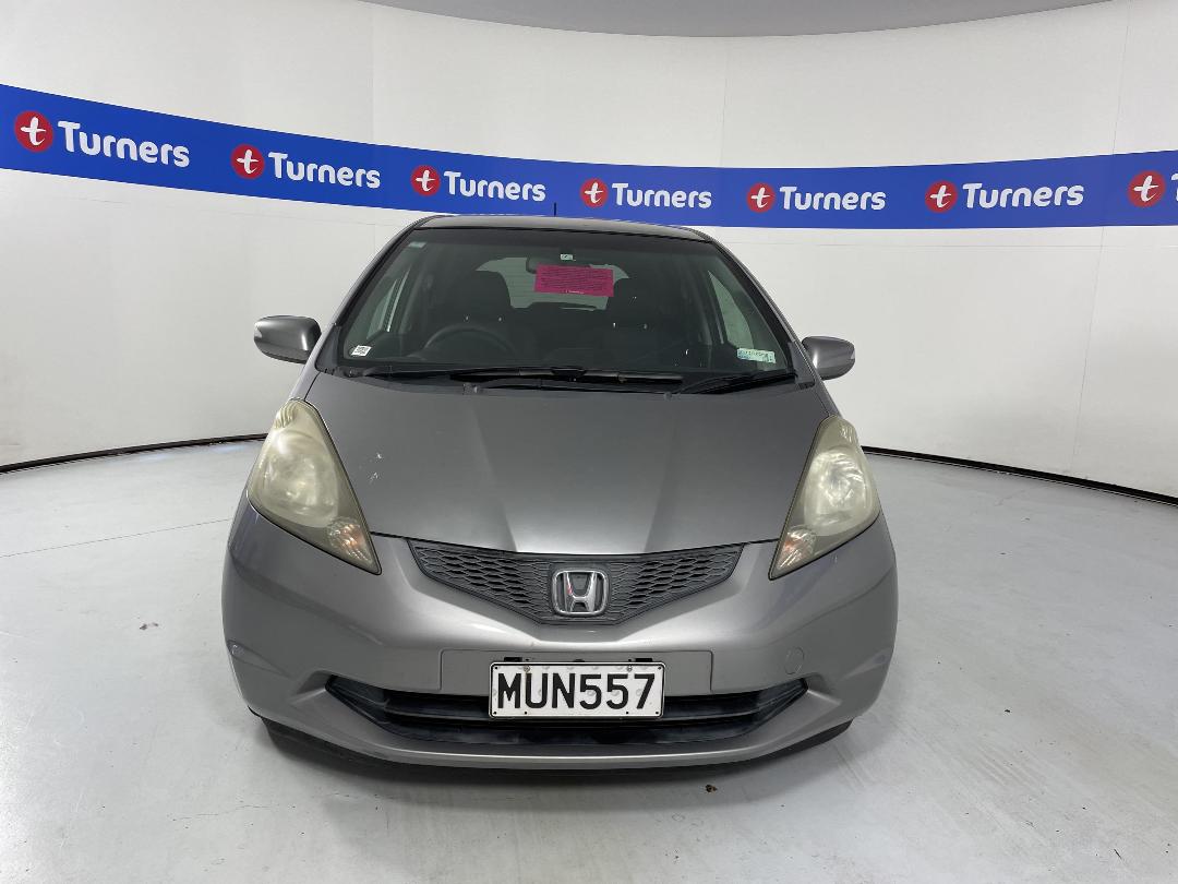 Photo '2' of Honda FIT