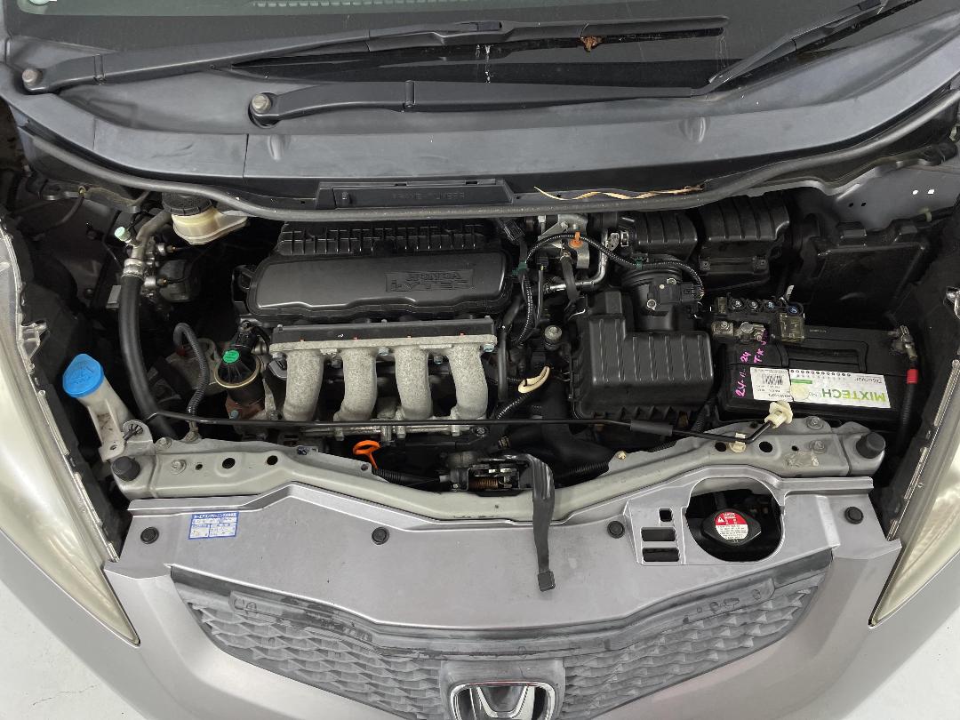 Photo '11' of Honda FIT