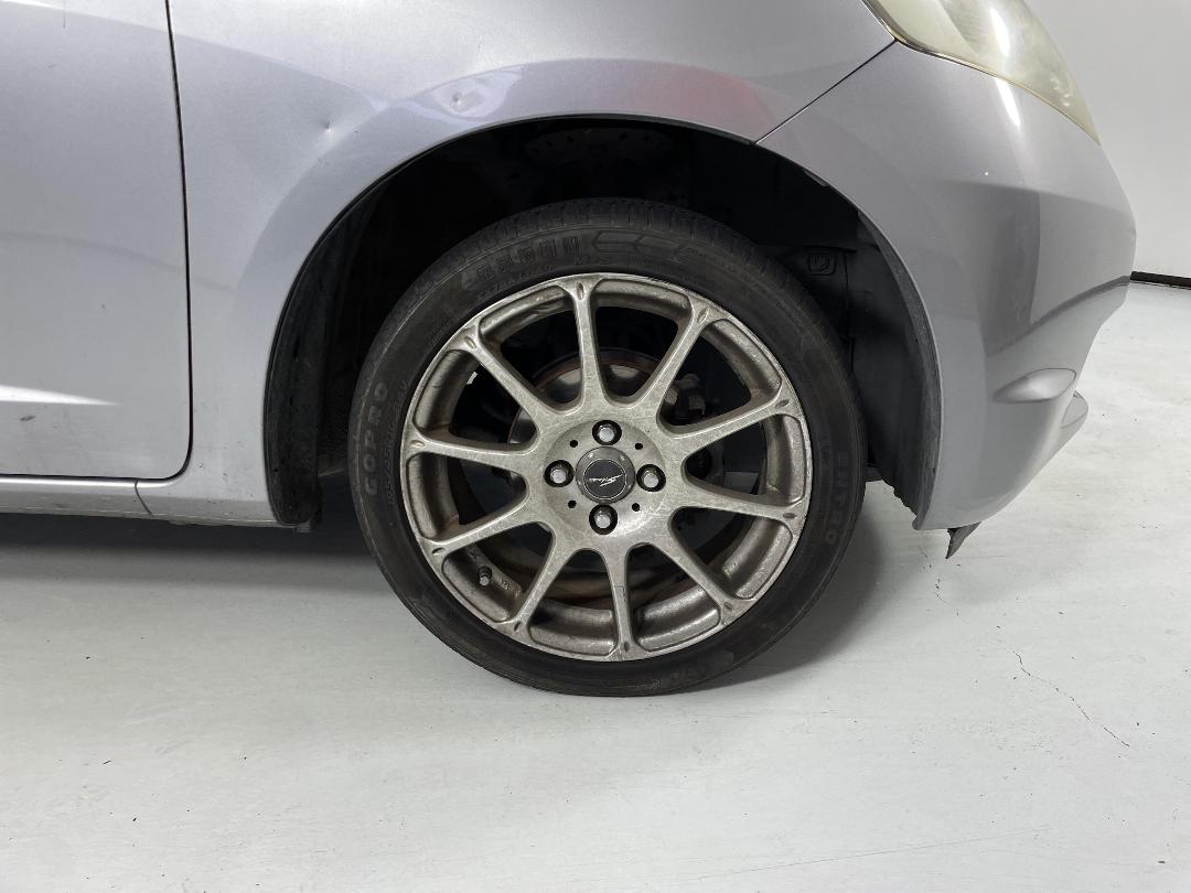 Photo '7' of Honda FIT